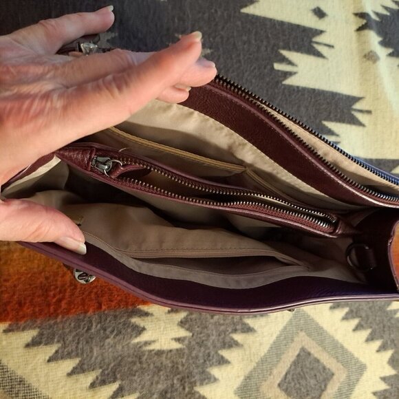 Burgundy Hard Shell Briefcase Tote Nice Braided Handles - Picture 6 of 6